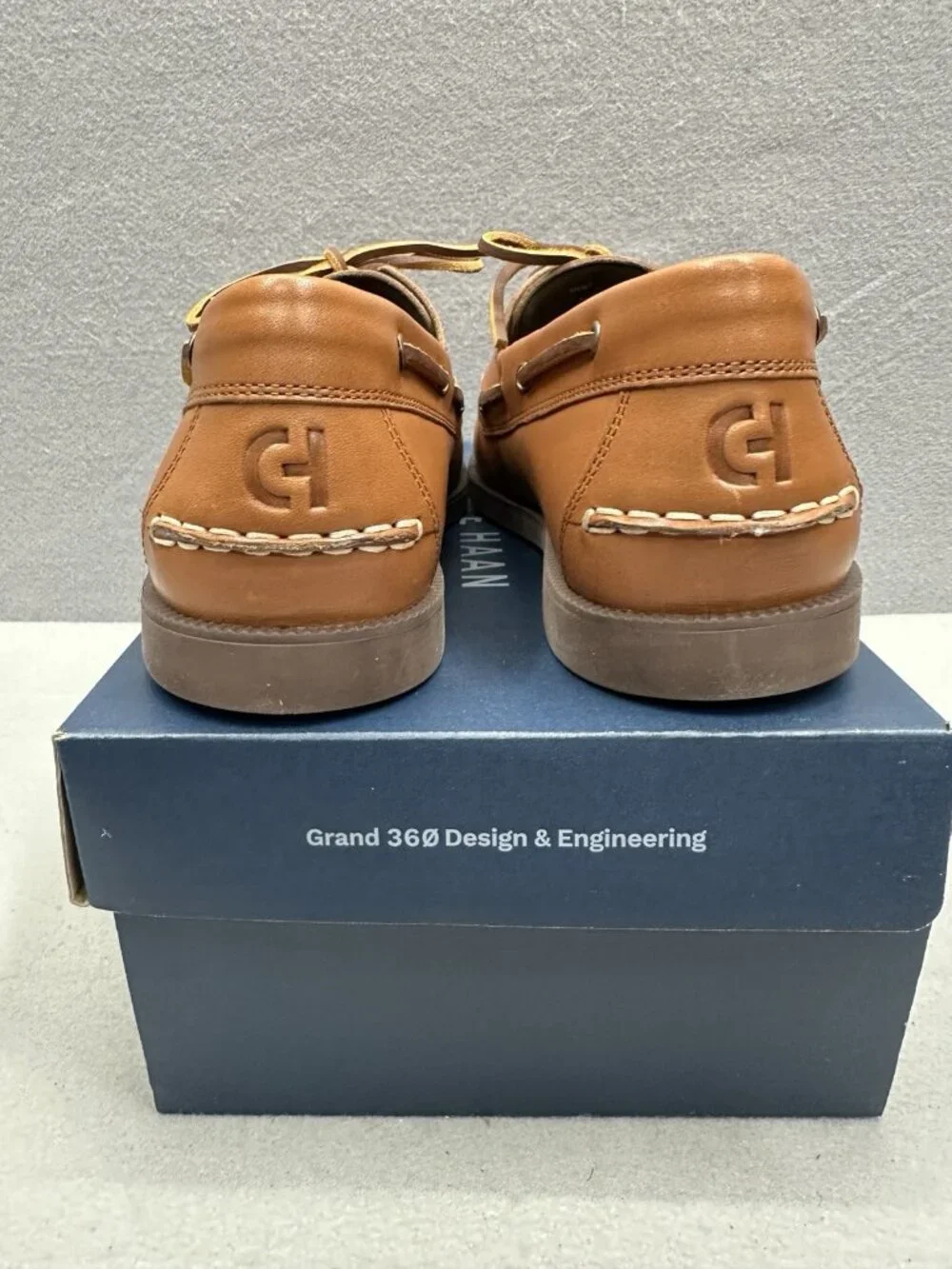 Cole Haan Grand+ Bowside Men 9.5 Boat Shoes Cognac Brown Leather Loafers C42132